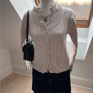 Lu Di Si Early 2000’s Cream Cable Knit Cardigan 🤍